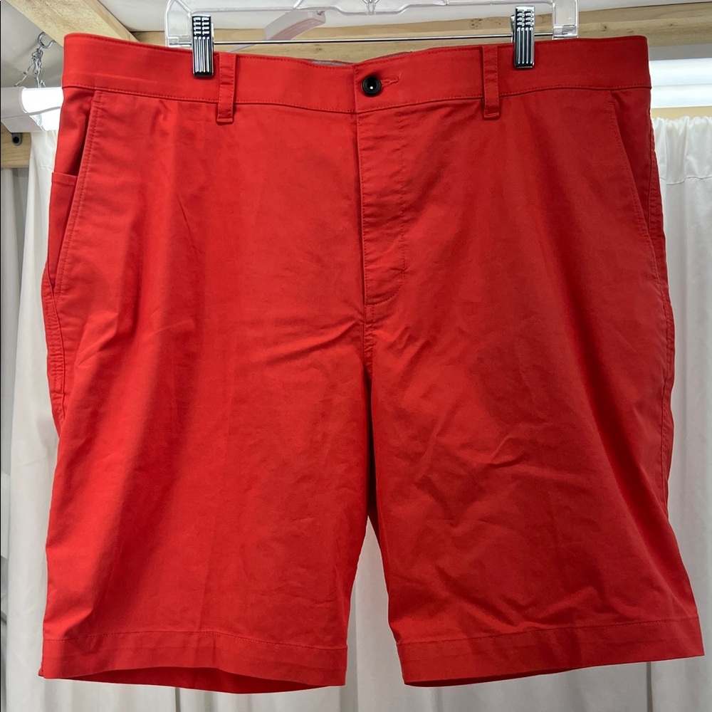 Nike Men's Size 40 Vibrant Red Flat Front Shorts 9” Inseam Dri-Fit Casual